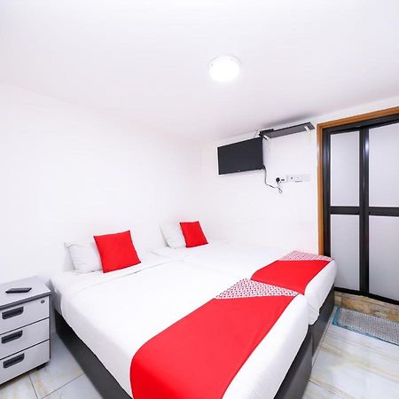 קואלה לומפור Oyo 334 Everest Hotel מראה חיצוני תמונה