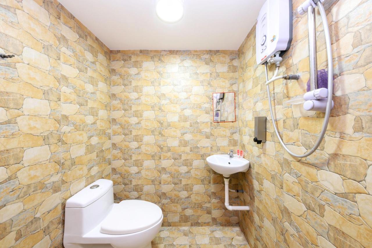 קואלה לומפור Oyo 334 Everest Hotel מראה חיצוני תמונה