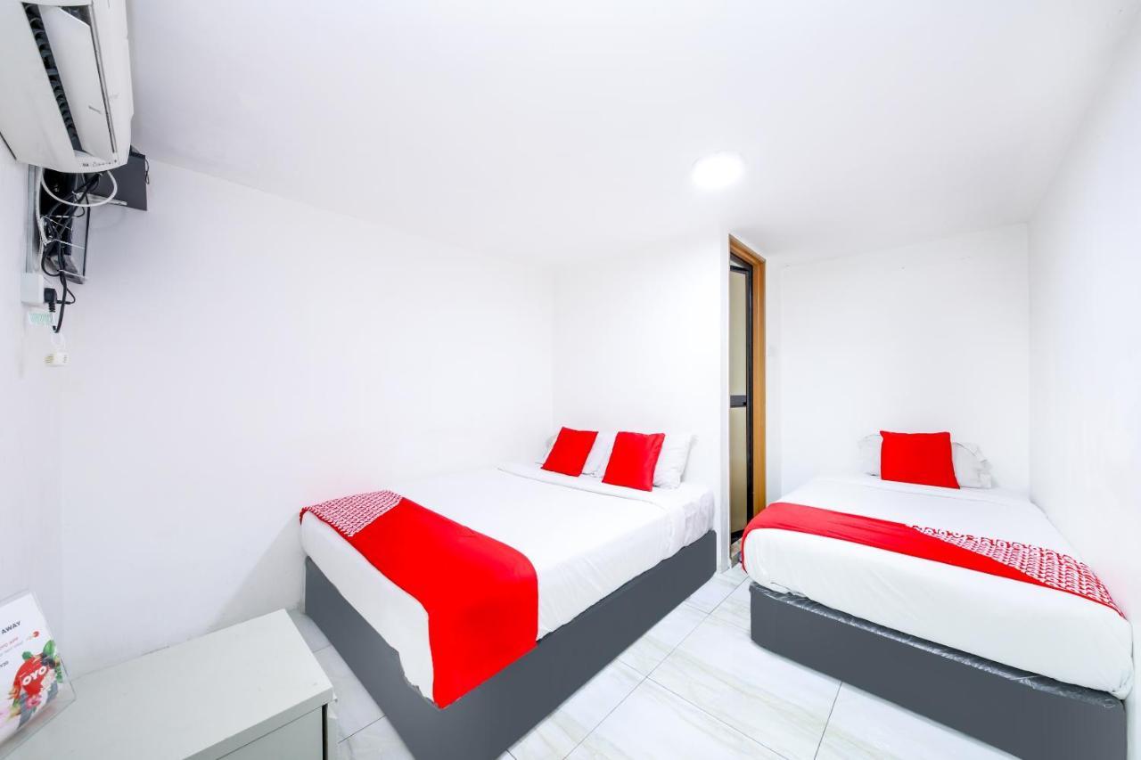 קואלה לומפור Oyo 334 Everest Hotel מראה חיצוני תמונה
