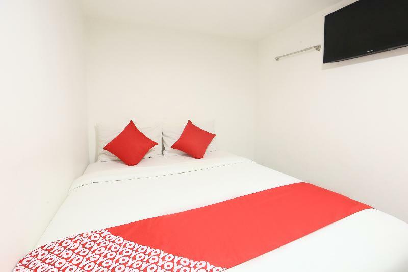 קואלה לומפור Oyo 334 Everest Hotel מראה חיצוני תמונה