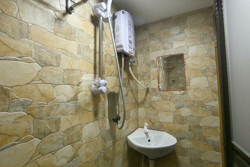קואלה לומפור Oyo 334 Everest Hotel מראה חיצוני תמונה